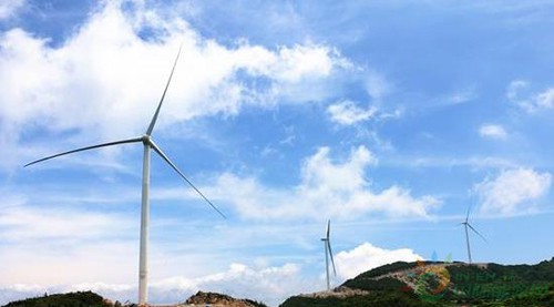 湖南湘西州首个风电场并网发电 累计投资逾4亿元