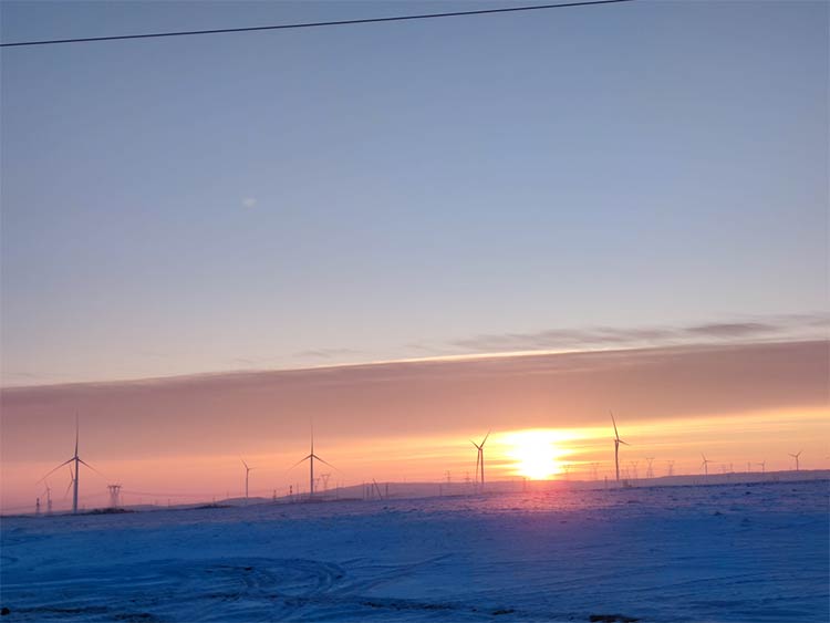 内蒙古：支持风电光伏项目使用未利用土地