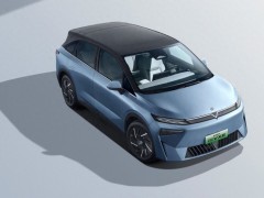 全新平台首款车型：东风启辰VX6纯电动SUV下线，10月即将亮相