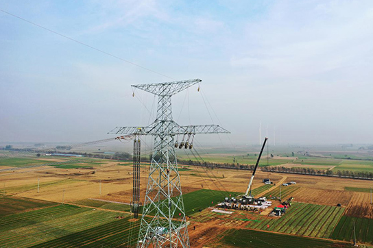 河北送變電三位一體管控確保特高壓線路工程安全跨越