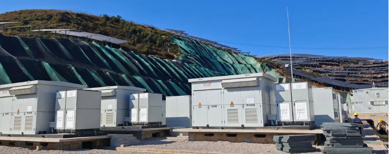 晶科能源向云南小黑蚂光伏+储能项目交付42MWh SunTera储能系统