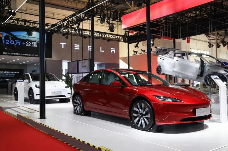 特斯拉Model 3与<em>宝马i3</em>，二十万预算新能源车选择难题