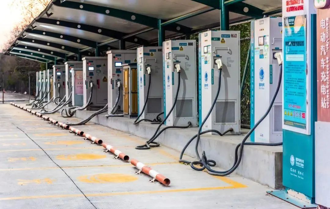 贵州：支持公交场站充换电设施适度向社会车辆开放