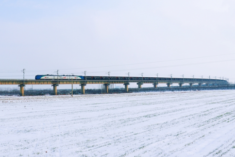 朔黃鐵路煤炭運量近1600萬噸賦能保供