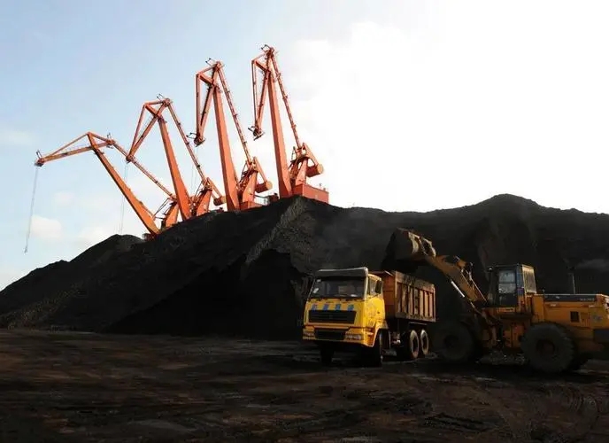 <em>山西省</em>发布《关于开展煤矿“三超”和隐蔽工作面专项整治》的通知