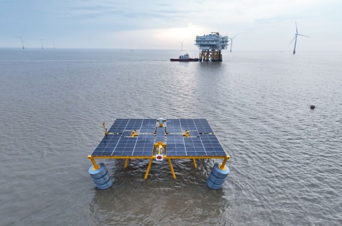 国家<em>能源集团</em>首个海上漂浮式光伏实证项目实验成功