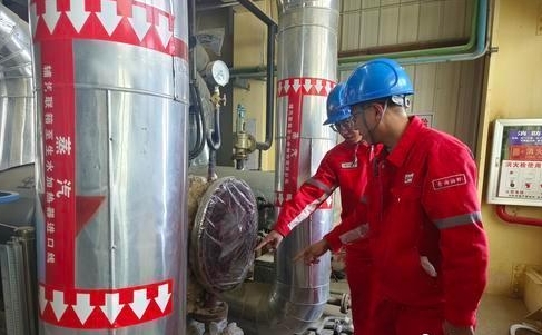 中国石油首个百万<em>千瓦</em>新能源集中式并网发电项目在青海格尔木开工
