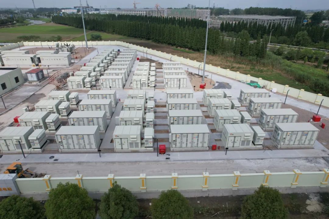 华润电力华东大区首个独立共享电化学储能项目一次