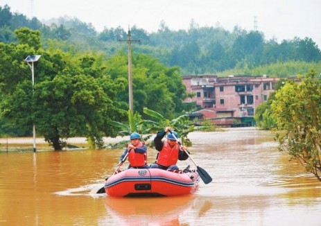 肇慶懷集遭百年創紀錄洪水 南方電網出動約2500人復電近5萬戶