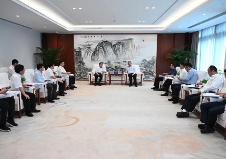 中国电建总经理王斌与三一集团党委书记、轮值董事长向文波会谈