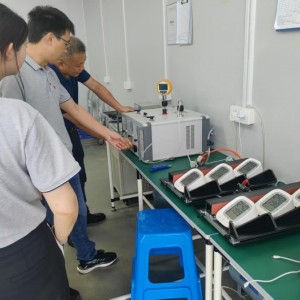 江鲸科技自动无创血压计重复性测试及校准设备
