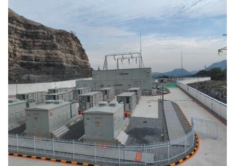 保定滿城200兆瓦光伏<em>發(fā)電項目</em>升壓站建成