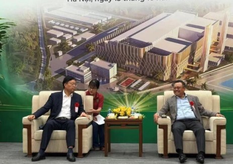 中國天楹<em>越南</em>河內(nèi)朔山垃圾焚燒發(fā)電項目慶?；顒勇≈嘏e行