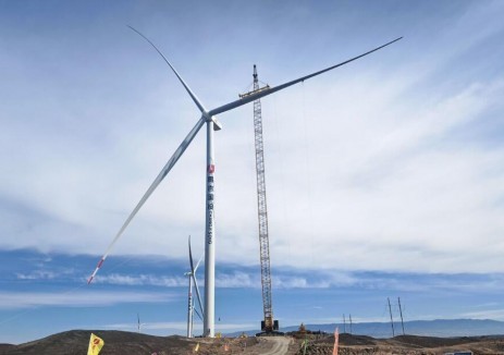 新疆奇臺(tái)風(fēng)電項(xiàng)目吊裝圓滿(mǎn)完成