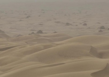 南疆首個千萬千瓦級“沙戈荒”風光火儲外送基地項目建設正酣