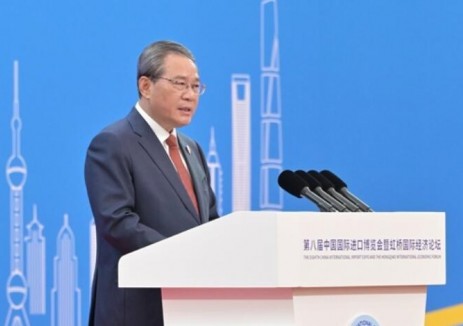 国务院总理李强发表主旨演讲：中国将坚持以经济建设为中心，集中力量推进高质量发展