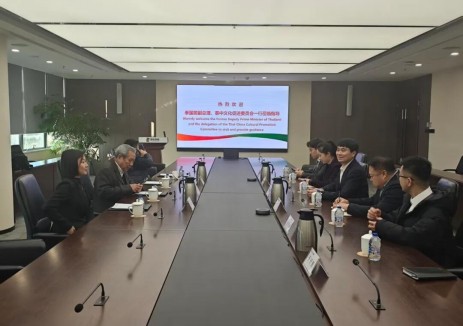 泰国前副总理披尼·扎禄颂巴来访氢动科技！加强氢能交通等领域合作