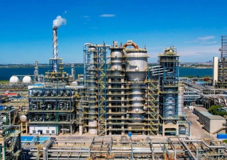 自2025年12月5日起上调国内航线旅客运输燃油附加费征收标准