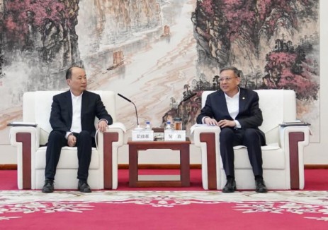 倪真与中国化学工程党委书记、董事长莫鼎革会谈，深化氢基能源开发等领域合作