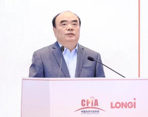 曹仁贤:市场需求仍存在不确定性,光伏企业要以行业自律与供应链协同重塑健康生态