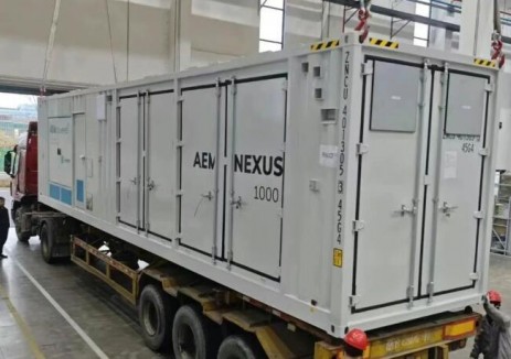 “十四五”收官最后一天，4台MW级AEM启程发货欧洲！