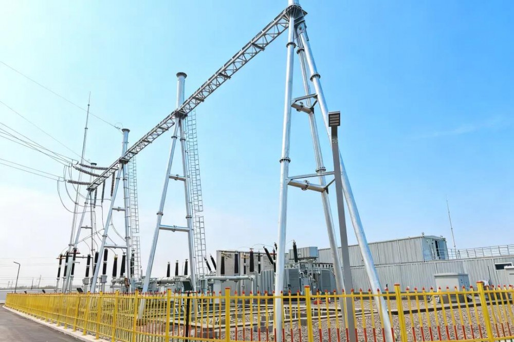 山西运城开发区200MW/301.75MWh混合调频储能电站项目顺利并网!-电网侧-储能项目-国际储能网