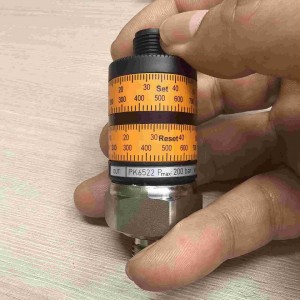 易福門PI2789壓力傳感器PI2793庫(kù)存PI2794