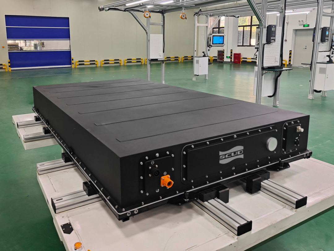 飞毛腿能源科技587Ah+大电芯PACK线体正式投产！夯实储能产业“向大而生”发展基石