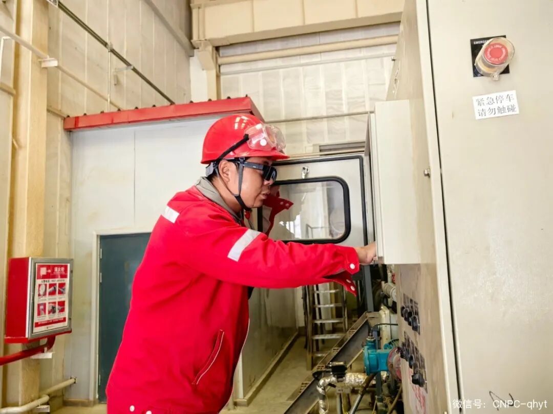 采气一厂多管齐下筑牢冬季保供 (9).jpeg