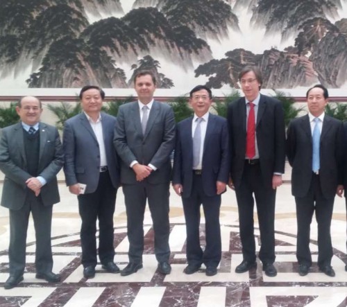 巴西计划部副部长普提访华推动两国产能合作