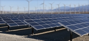 Eni_Italy_gas_solar_wind_300_140_assetsimagesstaticthumbnail-f<em></em>rame-span4x2.png_s_c1