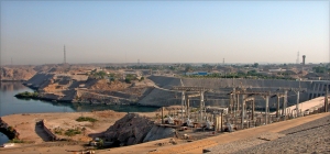 aswan_dam_egypt_flickr_dennis_jarvis_300_140_assetsimagesstaticthumbnail-f<em></em>rame-span4x2.png_s_c1