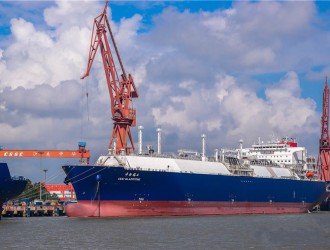 首次应用油气混烧<em>推进系统</em> 全球最新型LNG船在沪建成