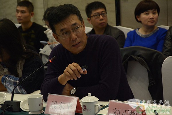 1如下：