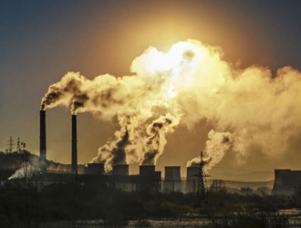 《控制污染物排放许可制实施方案》印发 完善控制<em>污染物排放许可制度</em>