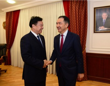 王宜林拜会哈萨克斯坦总理萨金塔耶夫