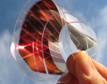 奥迪新能源汽车探索移动电源方案 汉能的<em>薄膜太阳能</em>电池去哪了？