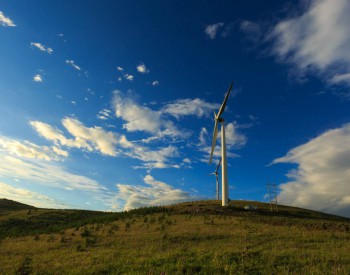 <em>风电行业</em>深度报告:供需改善 风电崛起