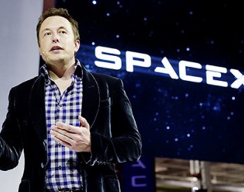马斯克遭嘲讽：SpaceX成功登陆<em>火星</em>时 特斯拉可能还没盈利