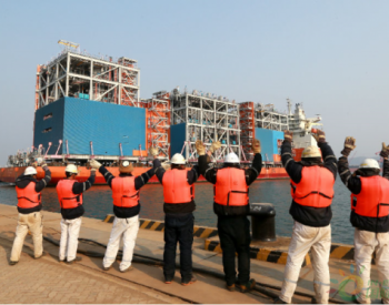<em>超级工程</em>亚马尔LNG项目投产 核心模块 ​“海油制造”