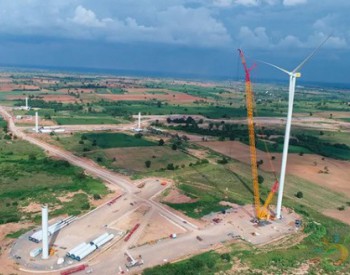153米！亚洲最高风电项目全部<em>风机吊装</em>完成