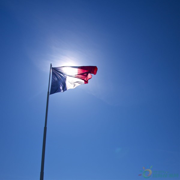 17074333398_3b29d6309e_o-1200<em></em>x1200