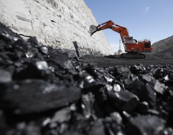 鄂尔多斯市印发煤炭工业发展<em>十三五规划</em>的通知