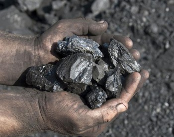 四部门联合发布《完善煤炭<em>产能置换</em>政策 加快优质产能释放》