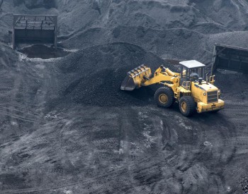 <em>坑口</em>煤价以跌为主 港口短期难涨