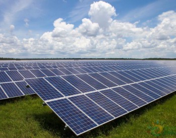 美国最大的太阳能+储能项目并网