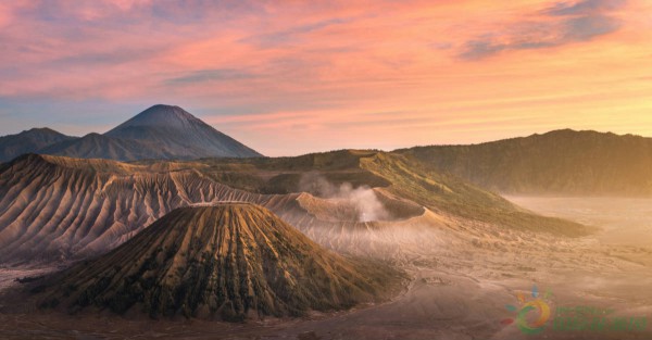 Volcano sunset in Indonesia