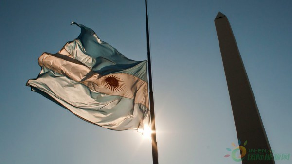 Argentina_flag_Hernan_Pinera-1200<em></em>x675