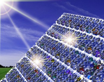 <em>美国研究团队开发的纳米涂层将太阳能电池的光吸收度提高20％</em>