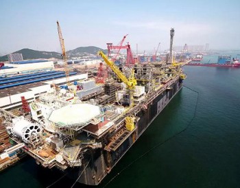 中国海油造出世界级石油装备，比航母还大的“<em>巨无霸</em>”来了